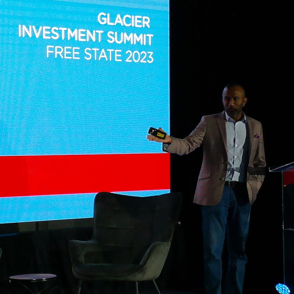 Dinash Pillay (Glacier by Sanlam) examined advice opportunities within the public sector.